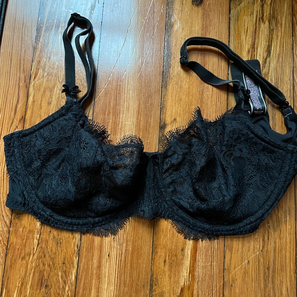 VS dream angels wicked unlined balconette bra